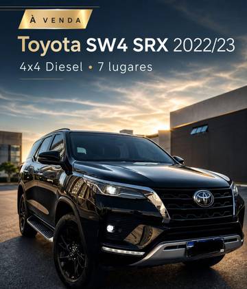 TOYOTA HILUX SW4 2.8 D-4D TURBO DIESEL SRX 7L 4X4 AUTOMÁTICO TOYOTA HILUX SW4 2.8 D-4D TURBO DIESEL SRX 7L 4X4 AUTOMÁTICO